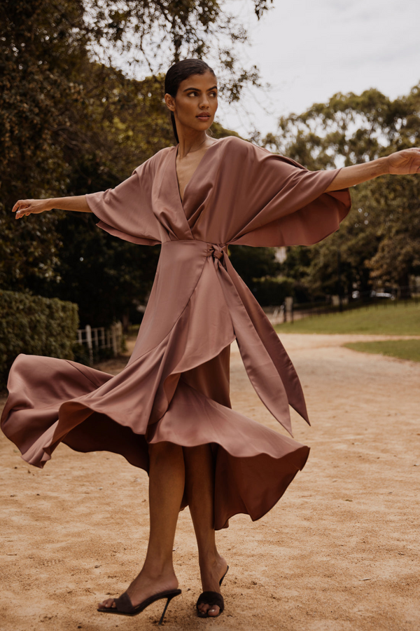 Seeker Cape Midi - Mahogany