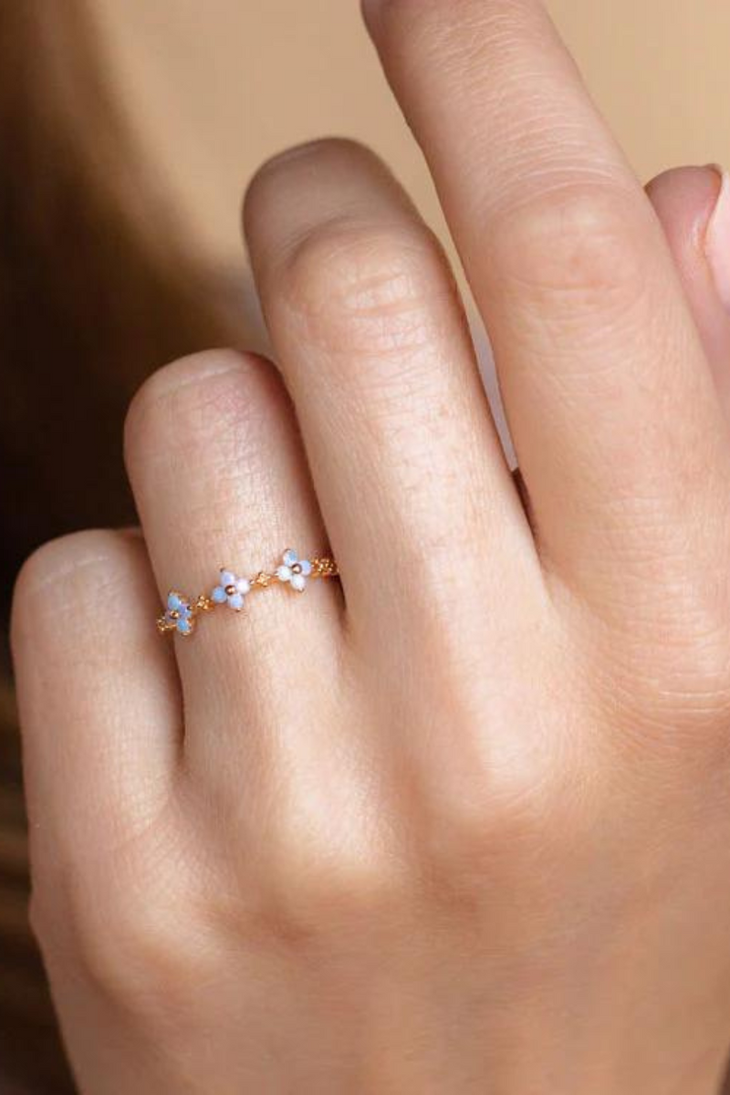 Baby blue 2025 diamond ring